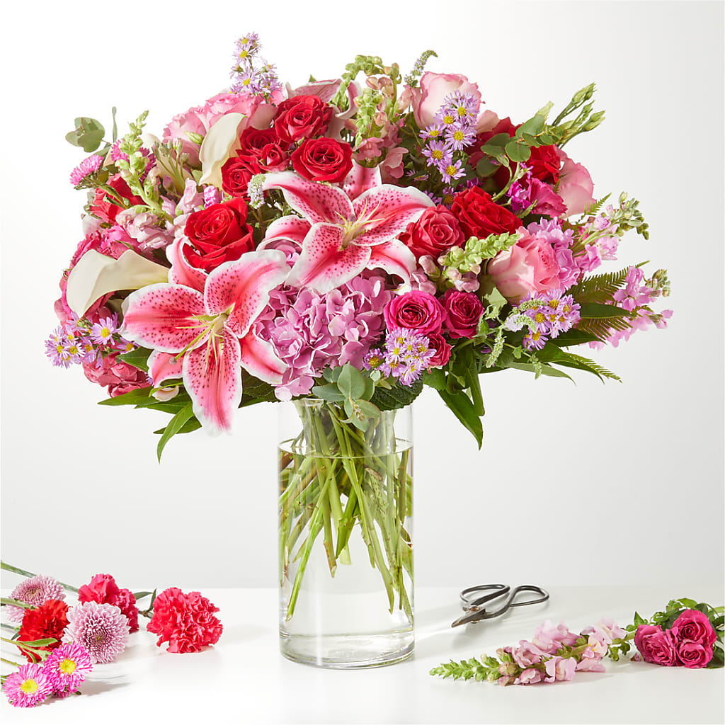 Swooning Over You - A Luxury Florist Original – A Miracle Florist, Oxnard CA