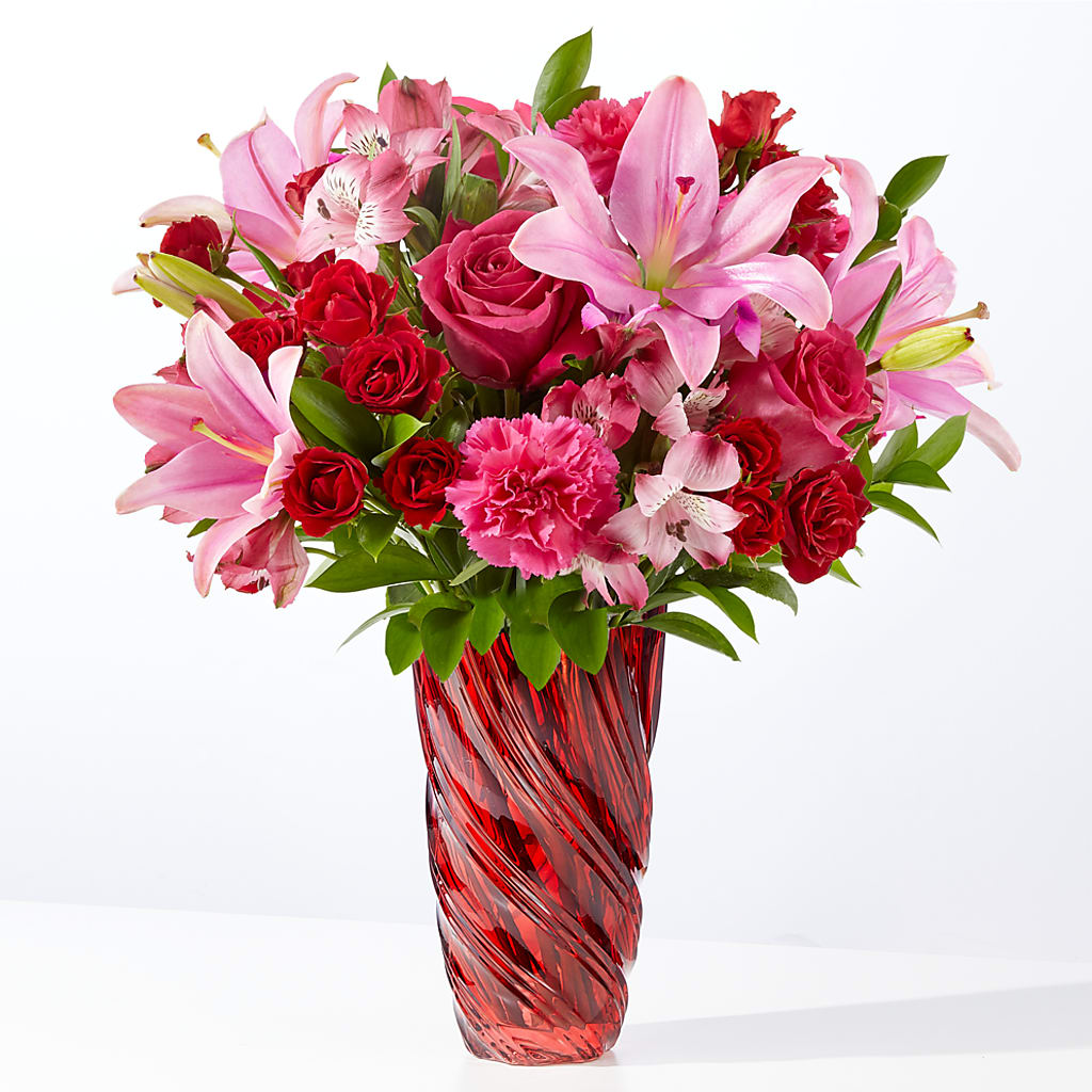 In Love Bouquet with Luxe Swirl Vase – A Miracle Florist, Oxnard CA