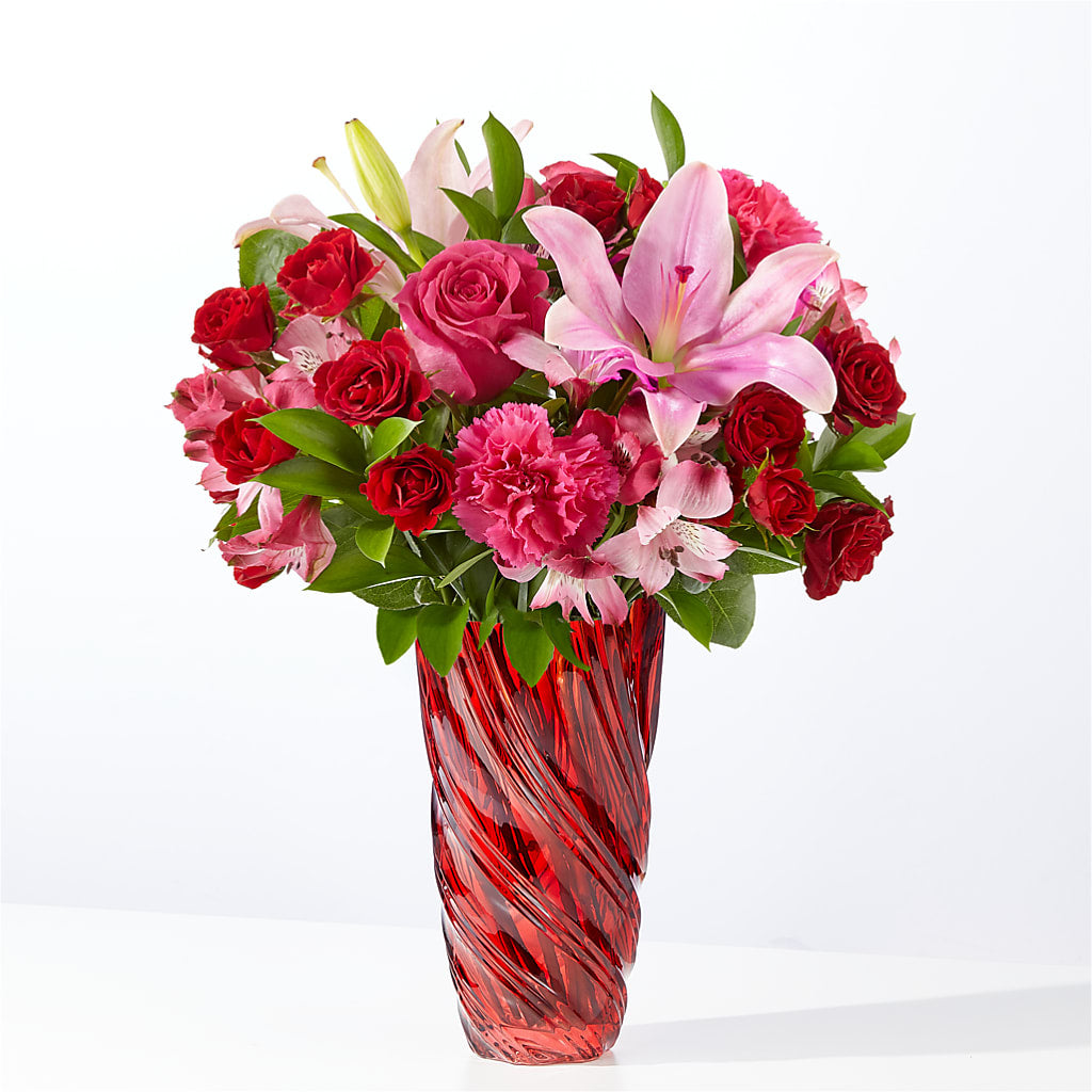 In Love Bouquet with Luxe Swirl Vase – A Miracle Florist, Oxnard CA