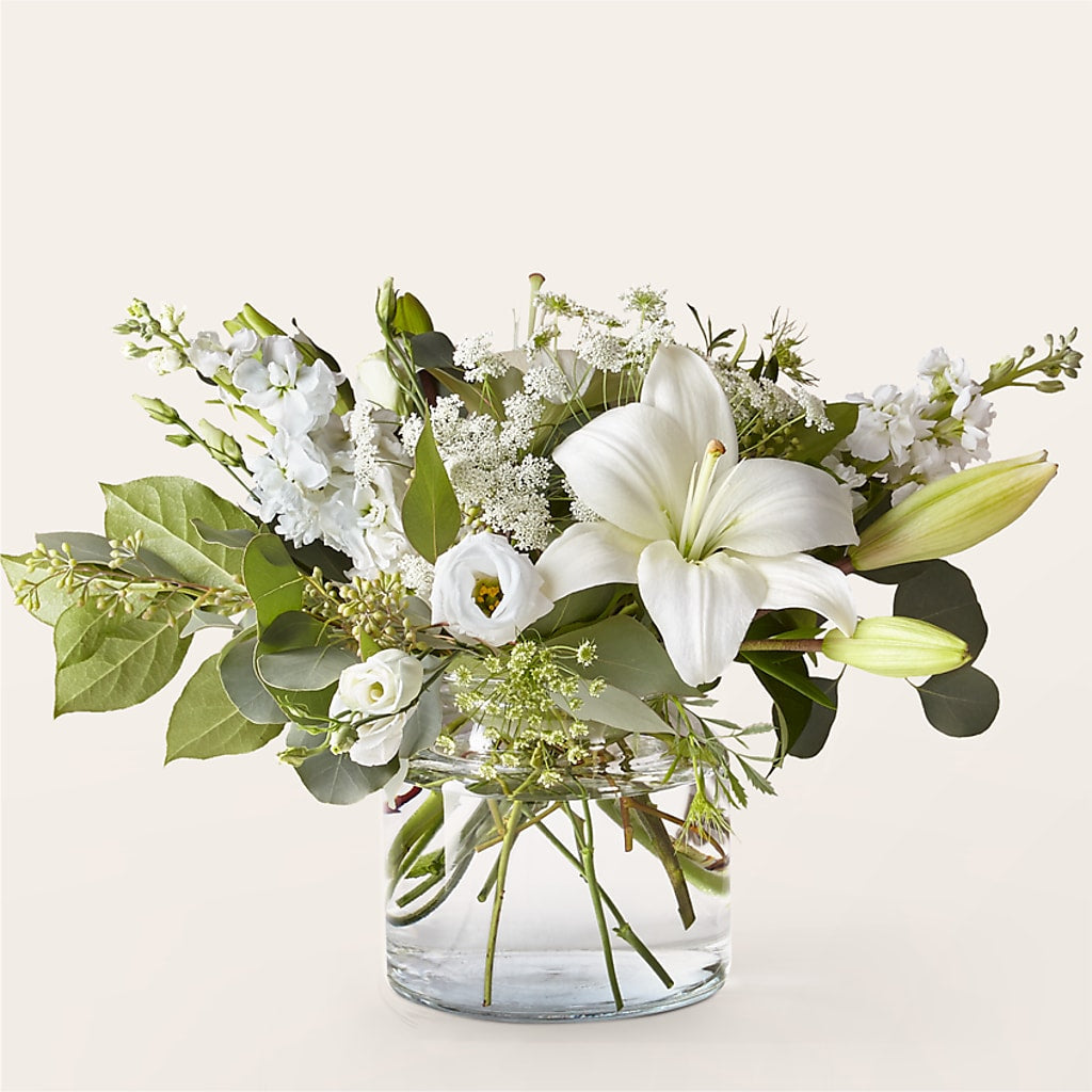 Alluring Elegance Bouquet – A Miracle Florist, Oxnard CA