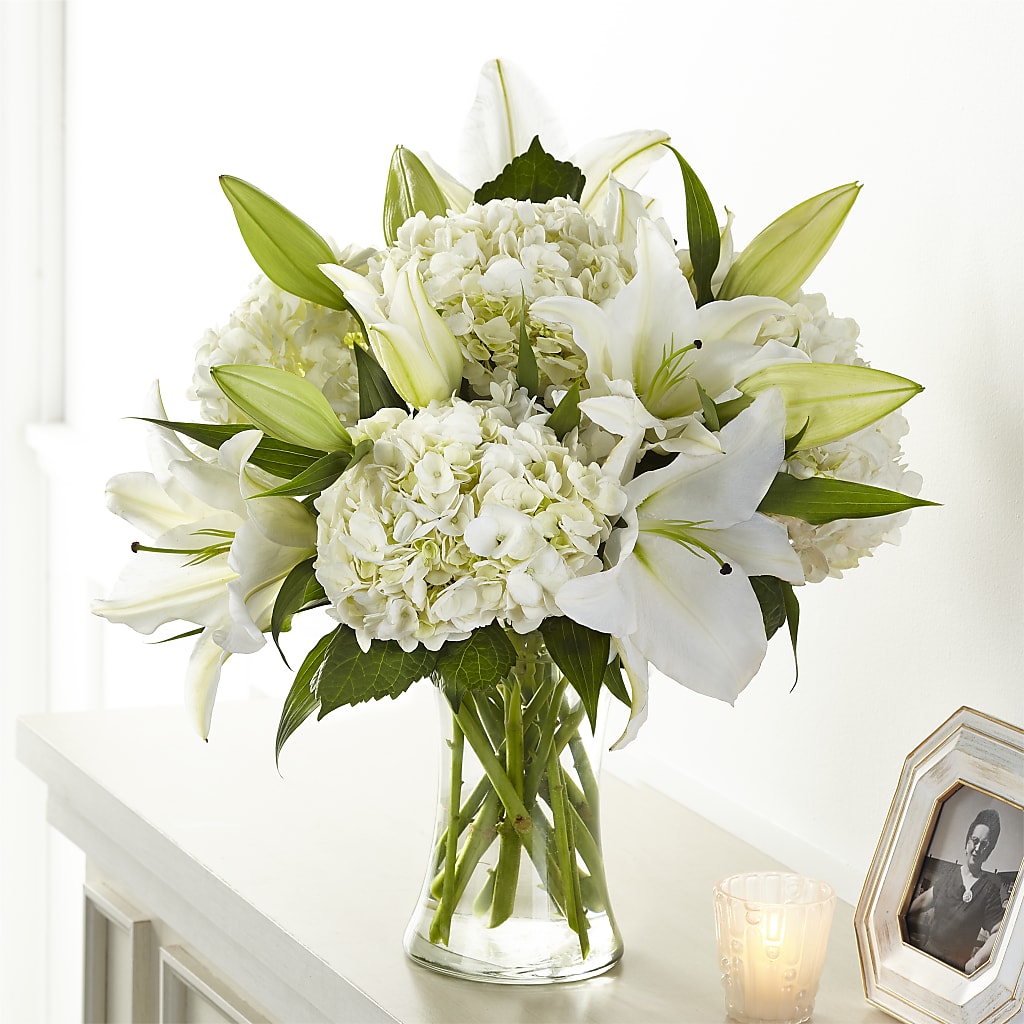 Compassionate Lily Bouquet – A Miracle Florist, Oxnard CA