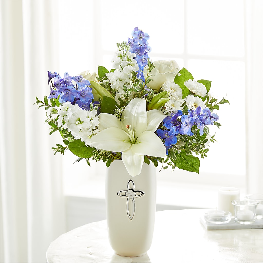Heavenly Blossoms Bouquet – A Miracle Florist, Oxnard CA