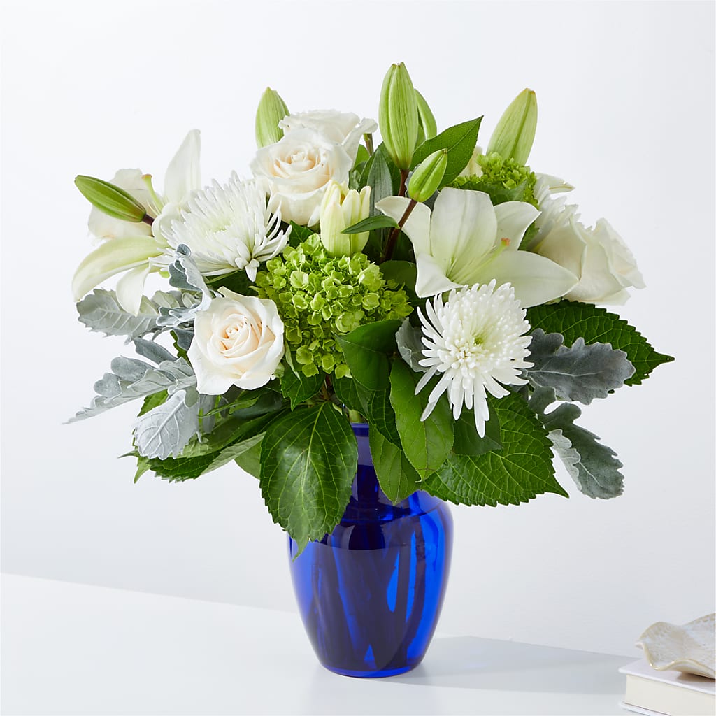 Snowy Dreams Bouquet – A Miracle Florist, Oxnard CA