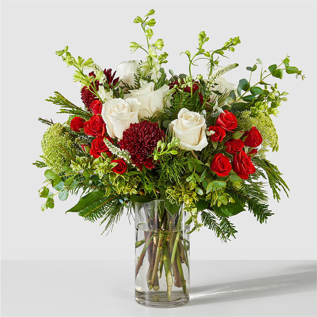 Favorite Traditions Bouquet – A Miracle Florist, Oxnard CA