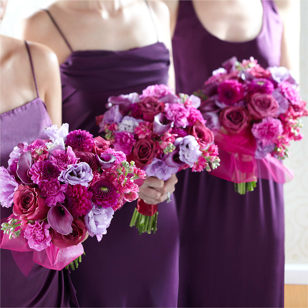 Bridesmaid's Garden Bouquet – A Miracle Florist, Oxnard CA