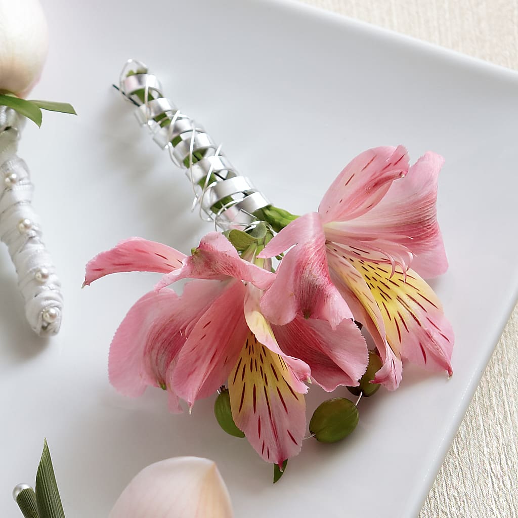 Pink Peruvian Lily Boutonniere – A Miracle Florist, Oxnard CA