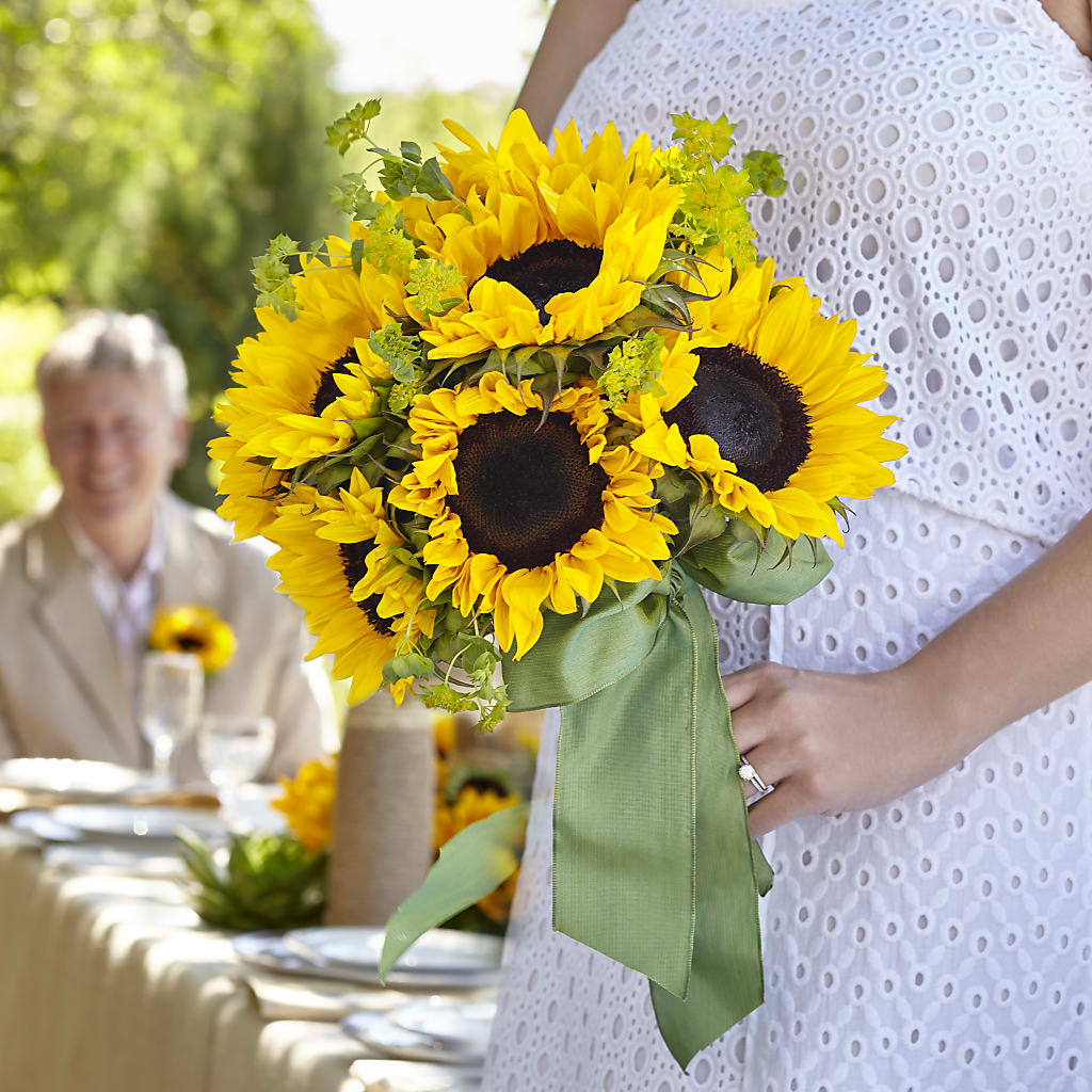 Free Spirit Bouquet – A Miracle Florist, Oxnard CA