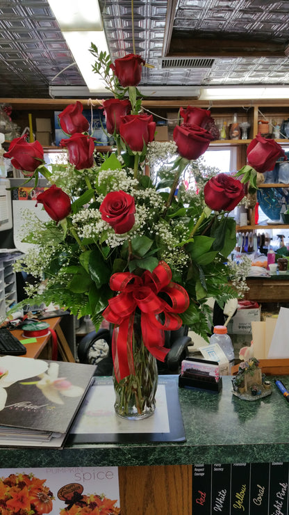 long stem roses from ecuador 12 –  A Miracle Florist, Oxnard CA