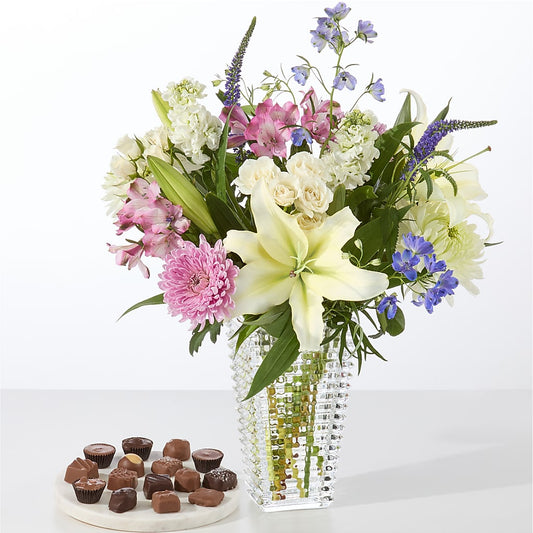 Winter Celebration Bouquet –  A Miracle Florist, Oxnard CA