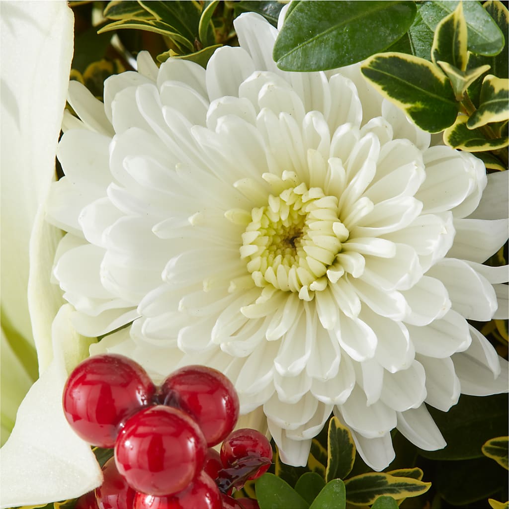 Festive Moments Tree –  A Miracle Florist, Oxnard CA
