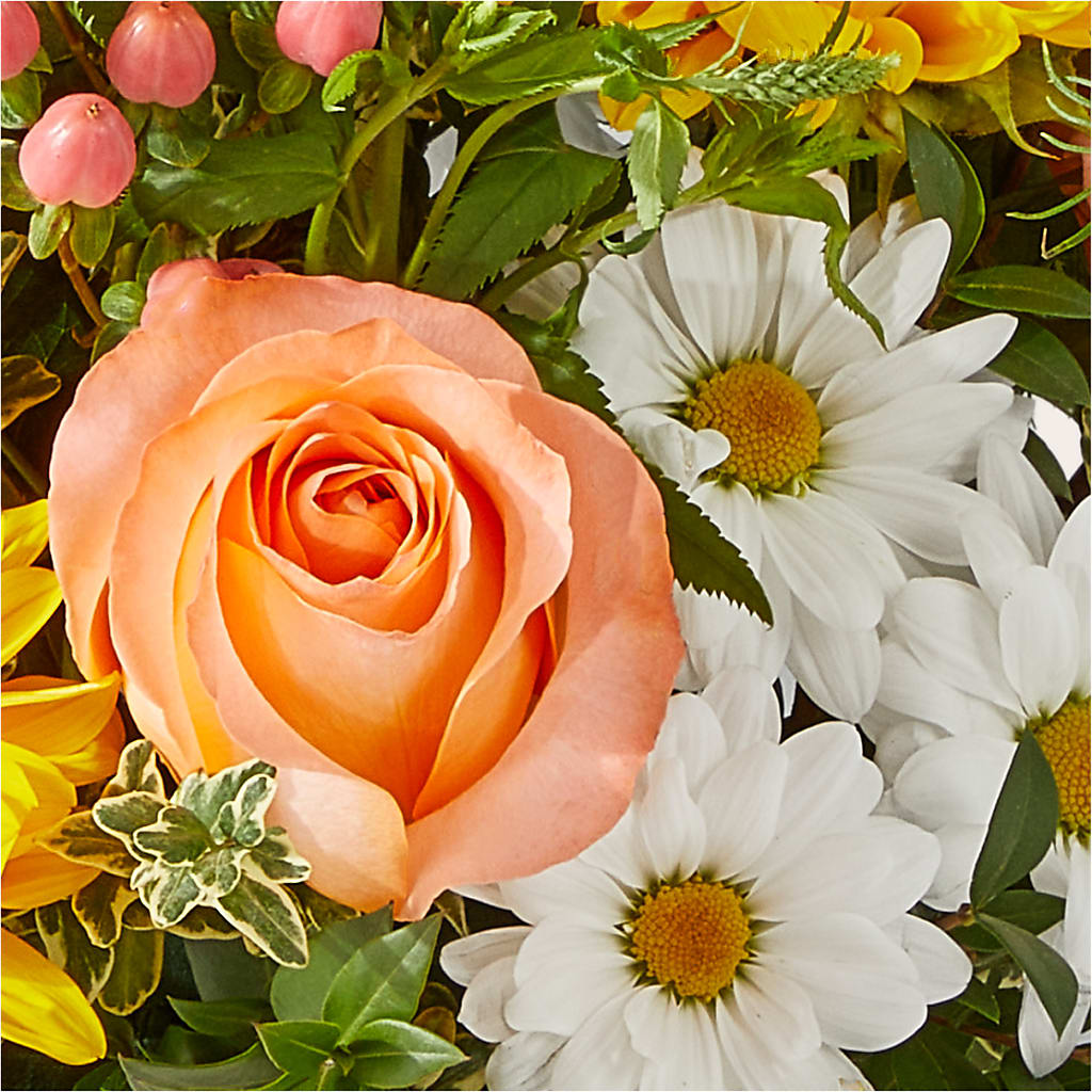 The Good Life Bouquet –  A Miracle Florist, Oxnard CA