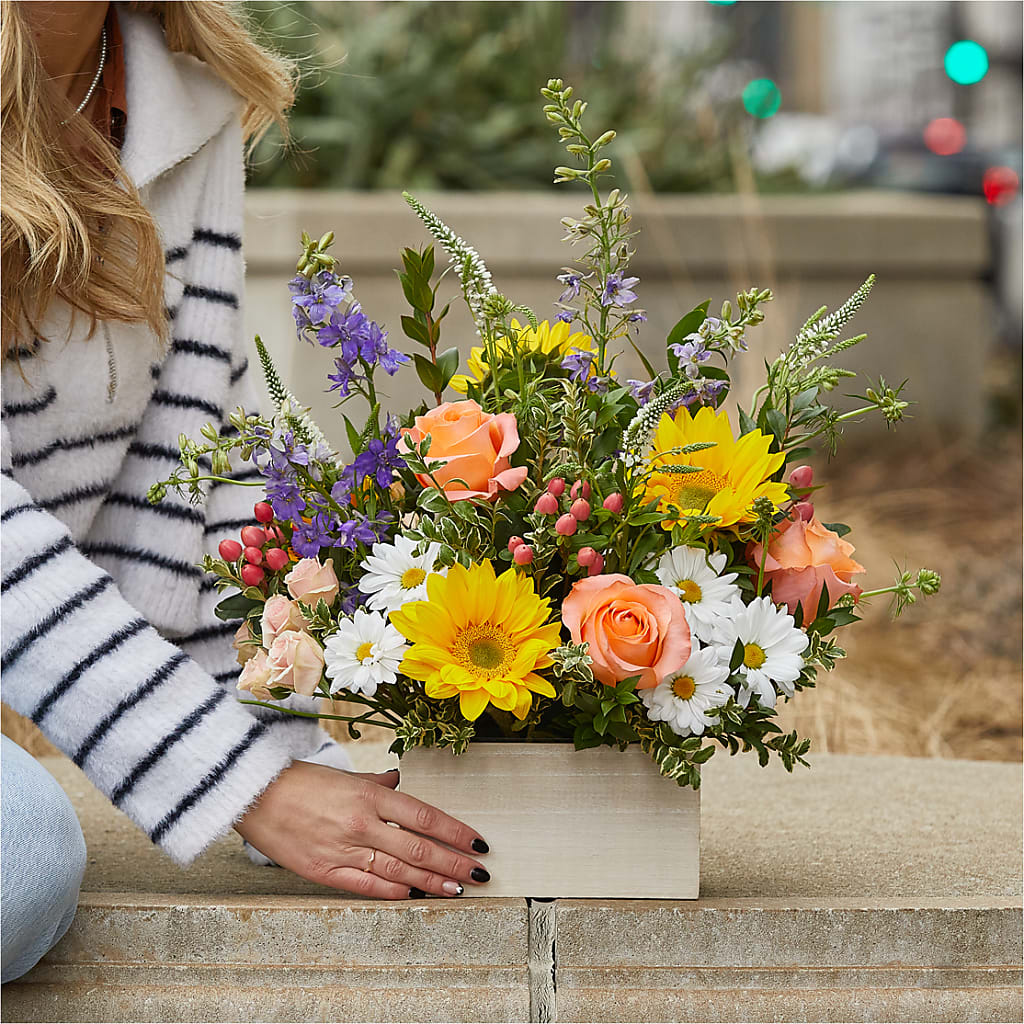 The Good Life Bouquet –  A Miracle Florist, Oxnard CA