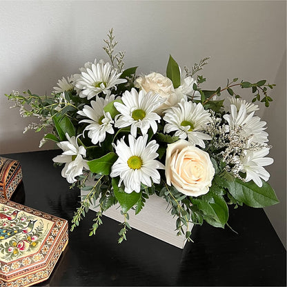 Fresh Linen Box Bouquet –  A Miracle Florist, Oxnard CA