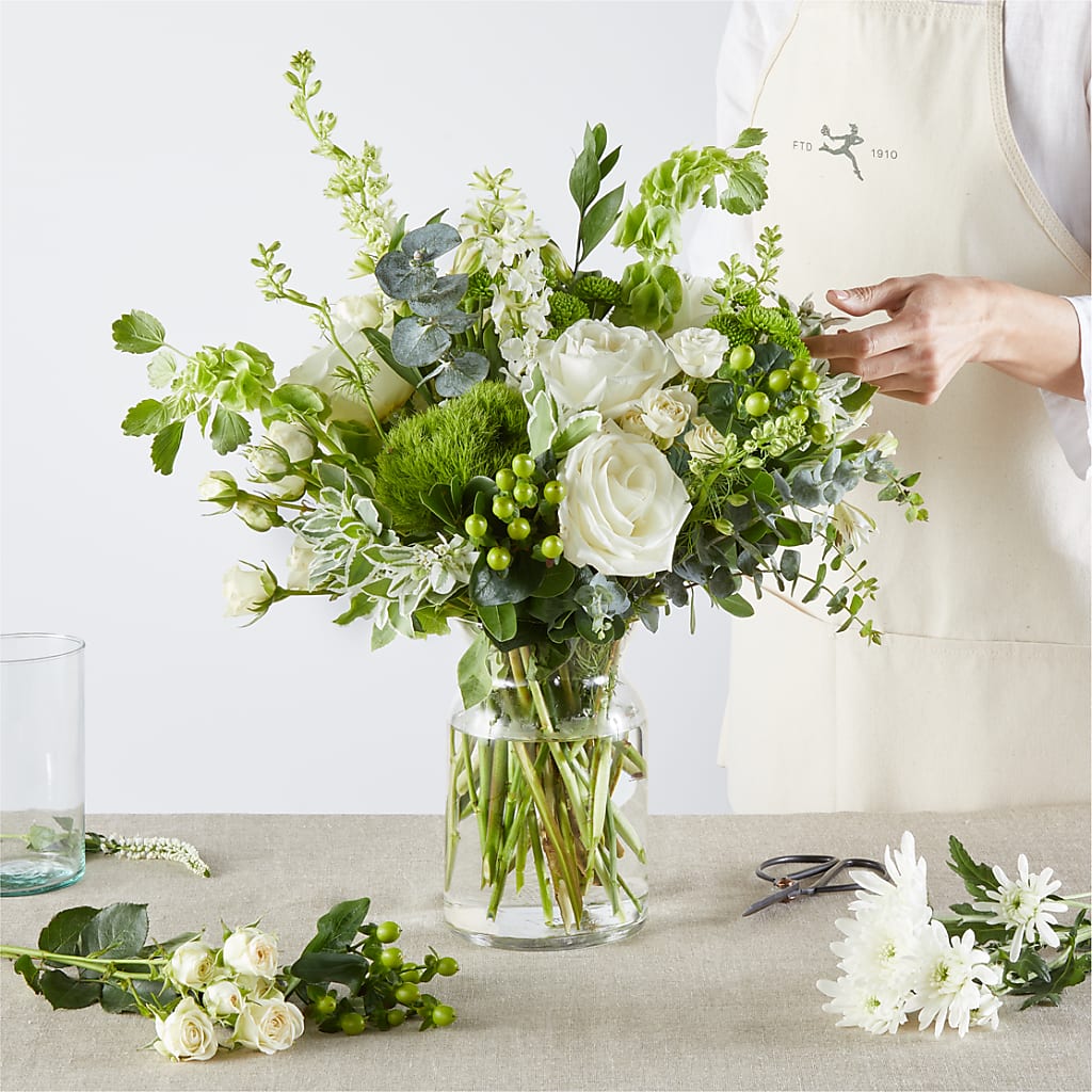Irish Garden - A Florist Original –  A Miracle Florist, Oxnard CA