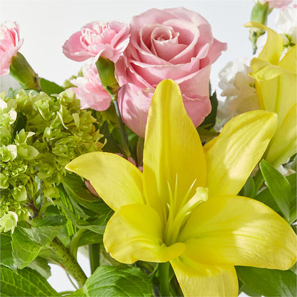 Garden Delight Bouquet –  A Miracle Florist, Oxnard CA