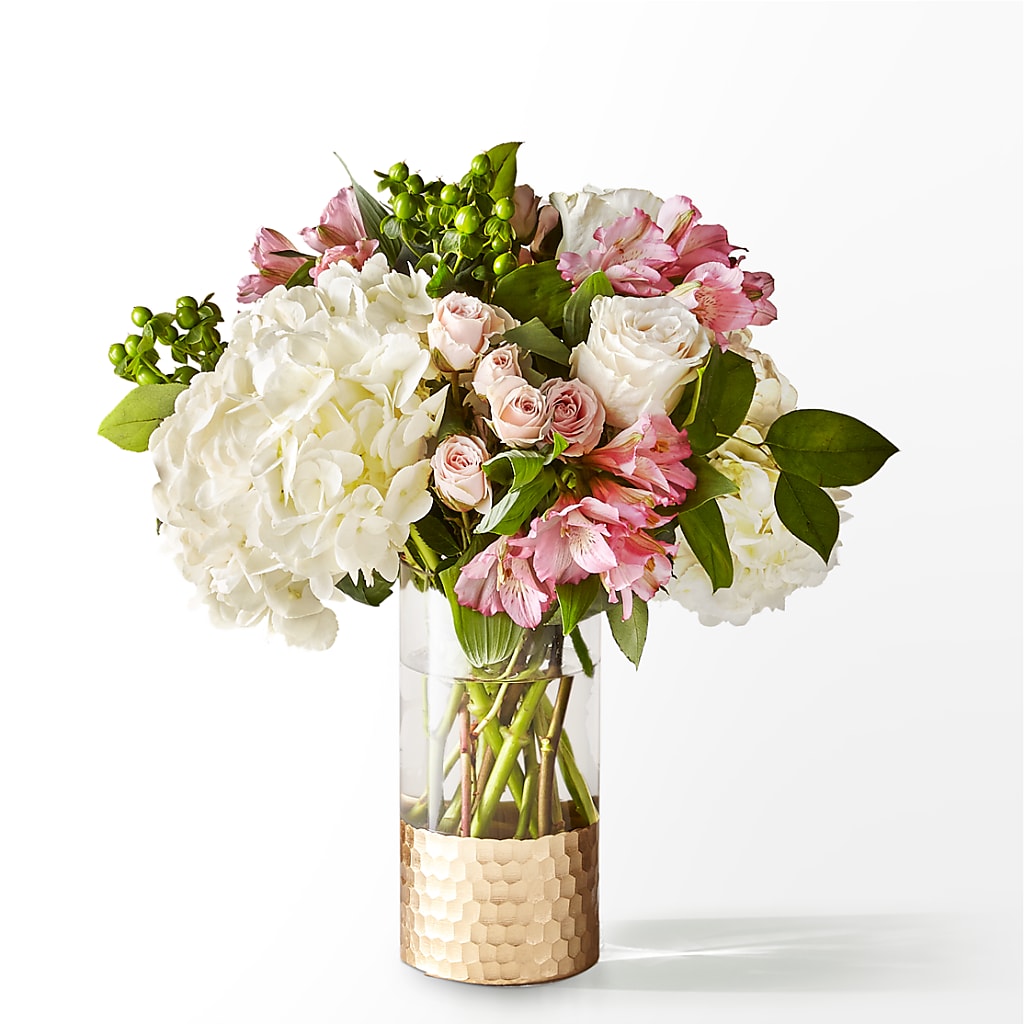 Parisian Stroll Bouquet –  A Miracle Florist, Oxnard CA