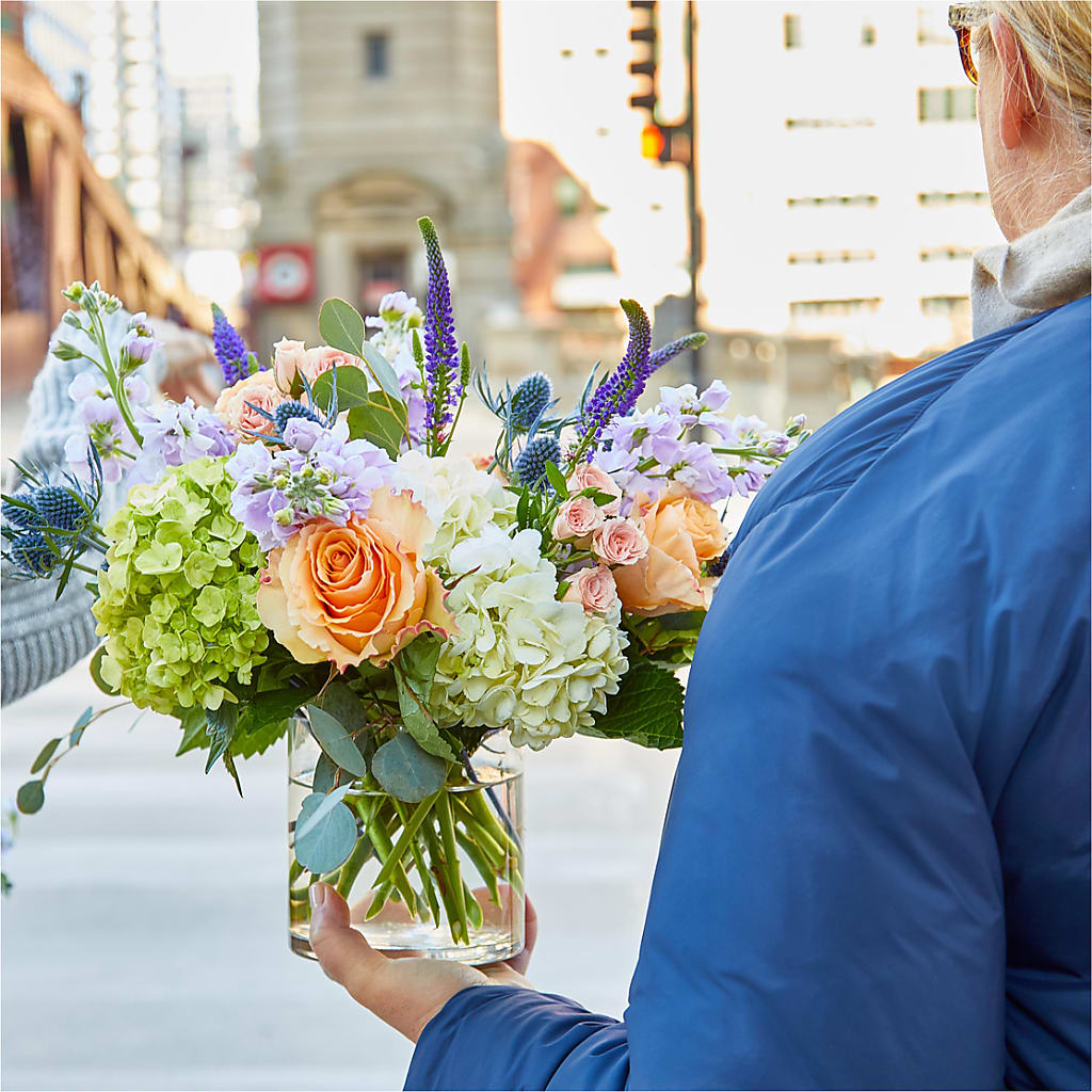 Porch Swing Bouquet –  A Miracle Florist, Oxnard CA