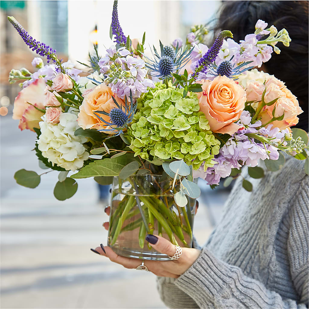 Porch Swing Bouquet –  A Miracle Florist, Oxnard CA