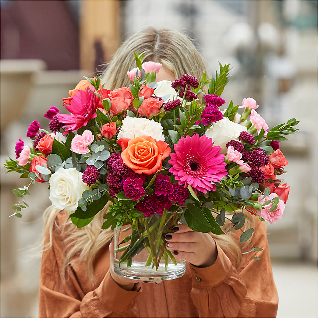 Smell the Roses Bouquet –  A Miracle Florist, Oxnard CA
