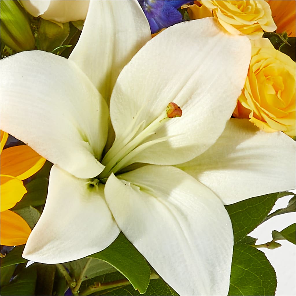 Wonderfully Sunny Bouquet –  A Miracle Florist, Oxnard CA